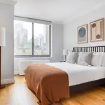 Midtown 1Br W Dm Elevator Gym Nr Times Sq Nyc-799